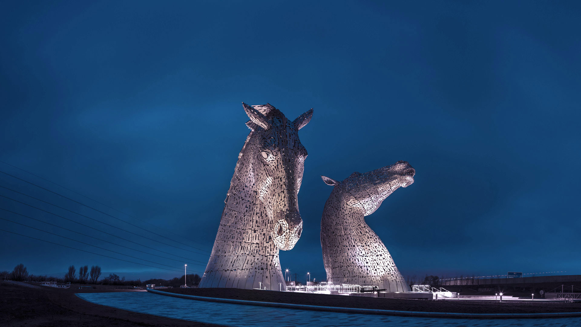 KelpiesFalkirk_ZH-CN8885510040_1920x1080.jpg