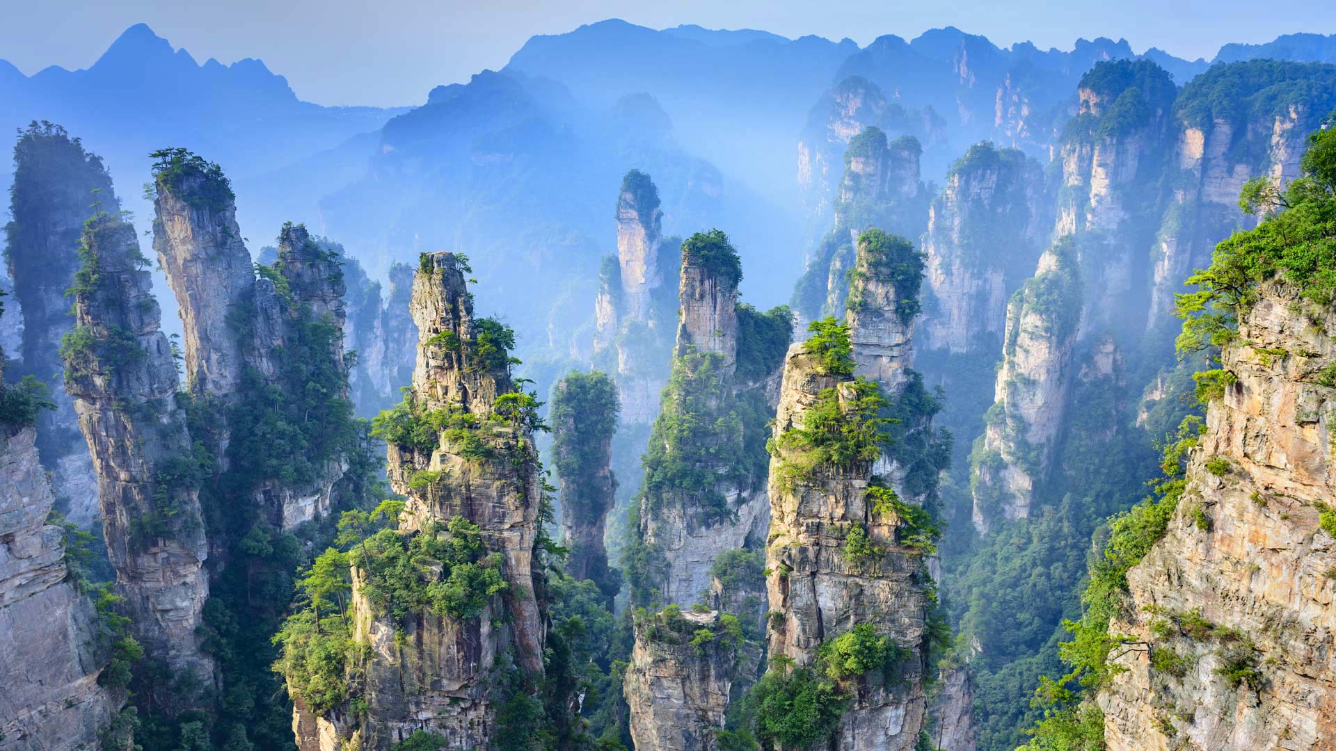 ZhangjiajieLandscape_ZH-CN13434455714_1920x1080.jpg