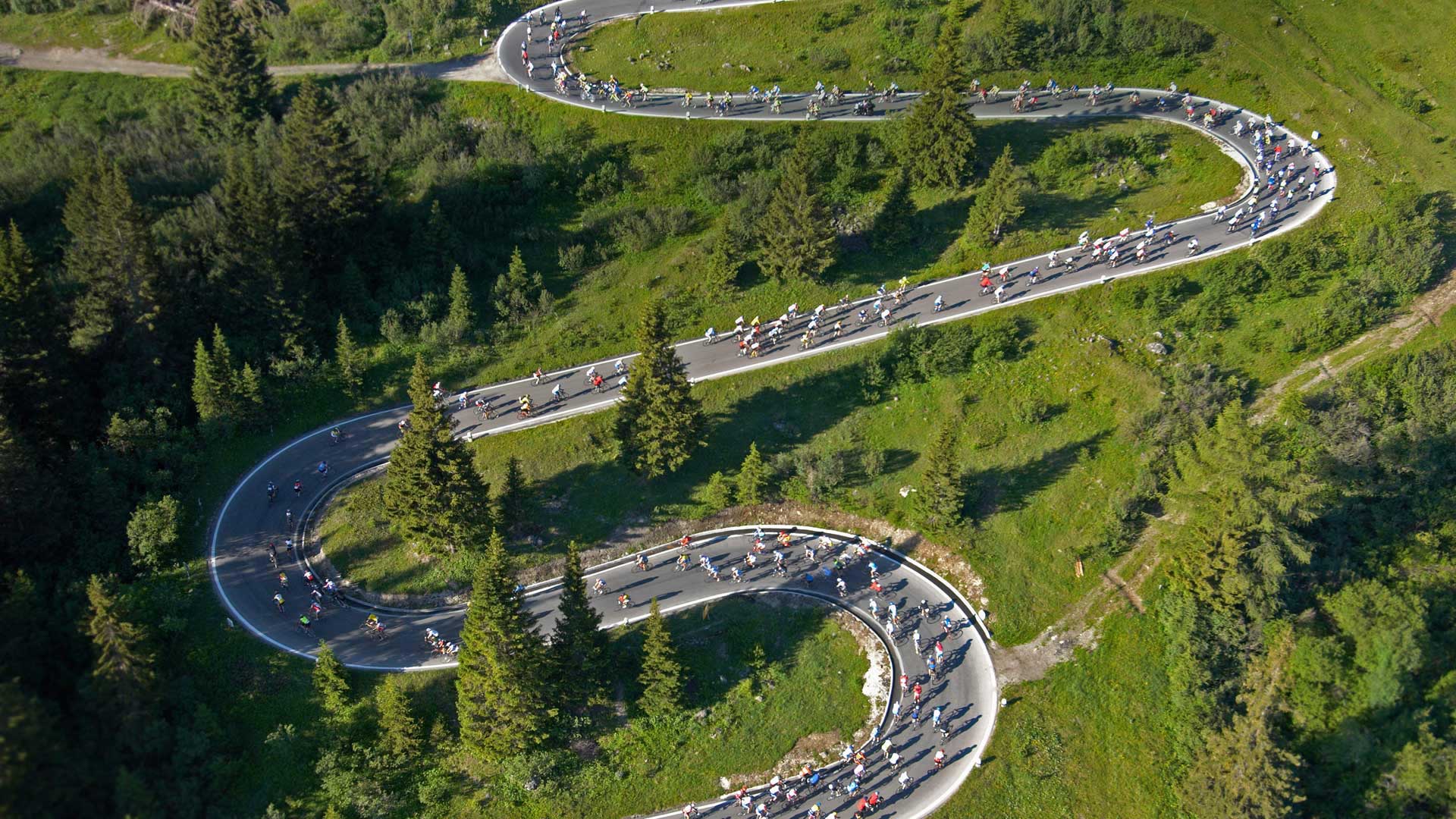 DolomitesBikeRace_ZH-CN10922620742_1920x1080.jpg