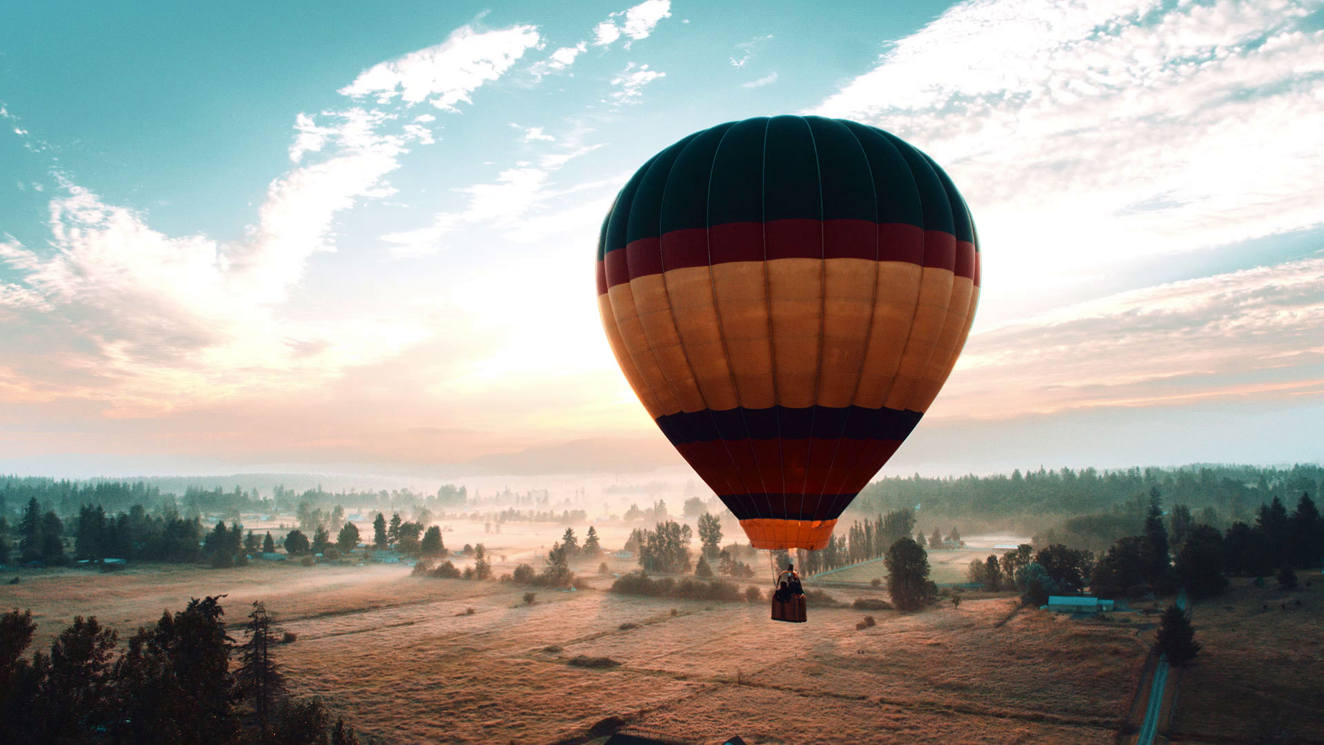 HotAirBalloons_AuburnWA_4K_nimia_787365_1080_HD_ZH-CN379602740.jpg