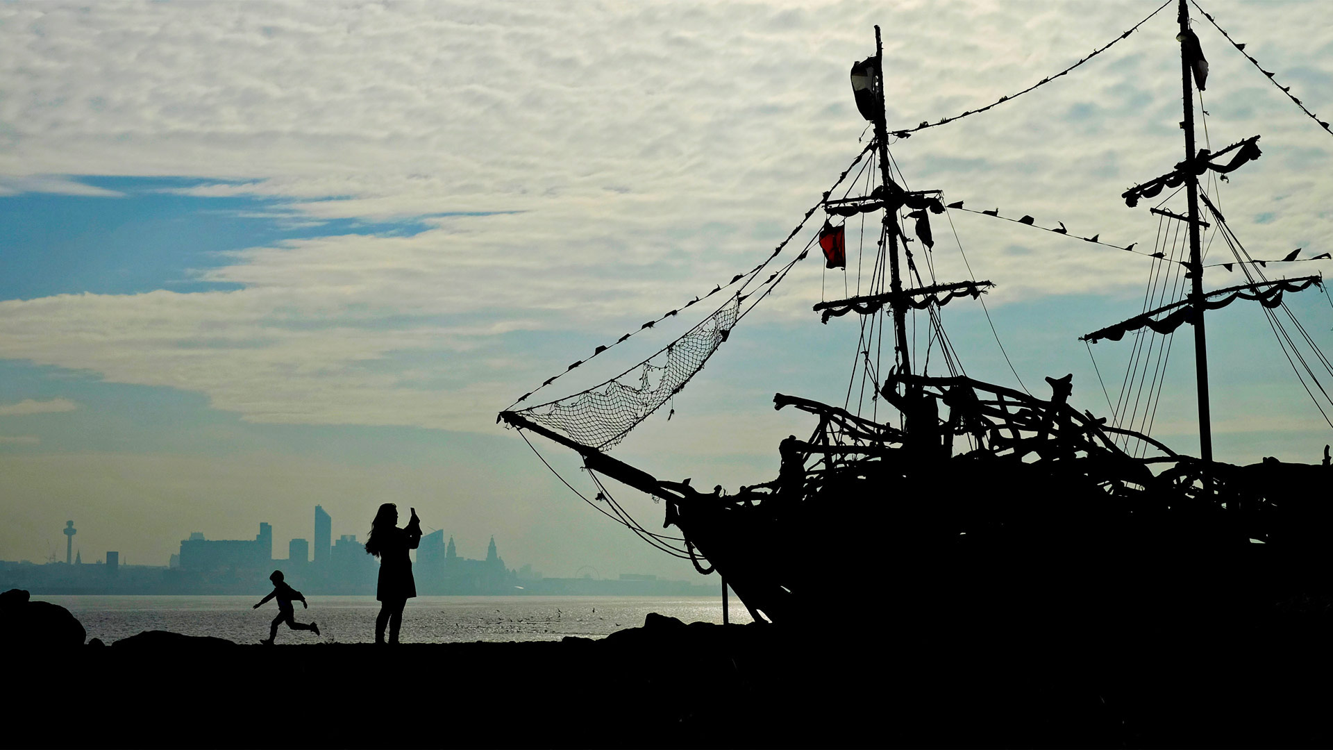 DriftwoodPirate_ZH-CN11949090819_1920x1080.jpg
