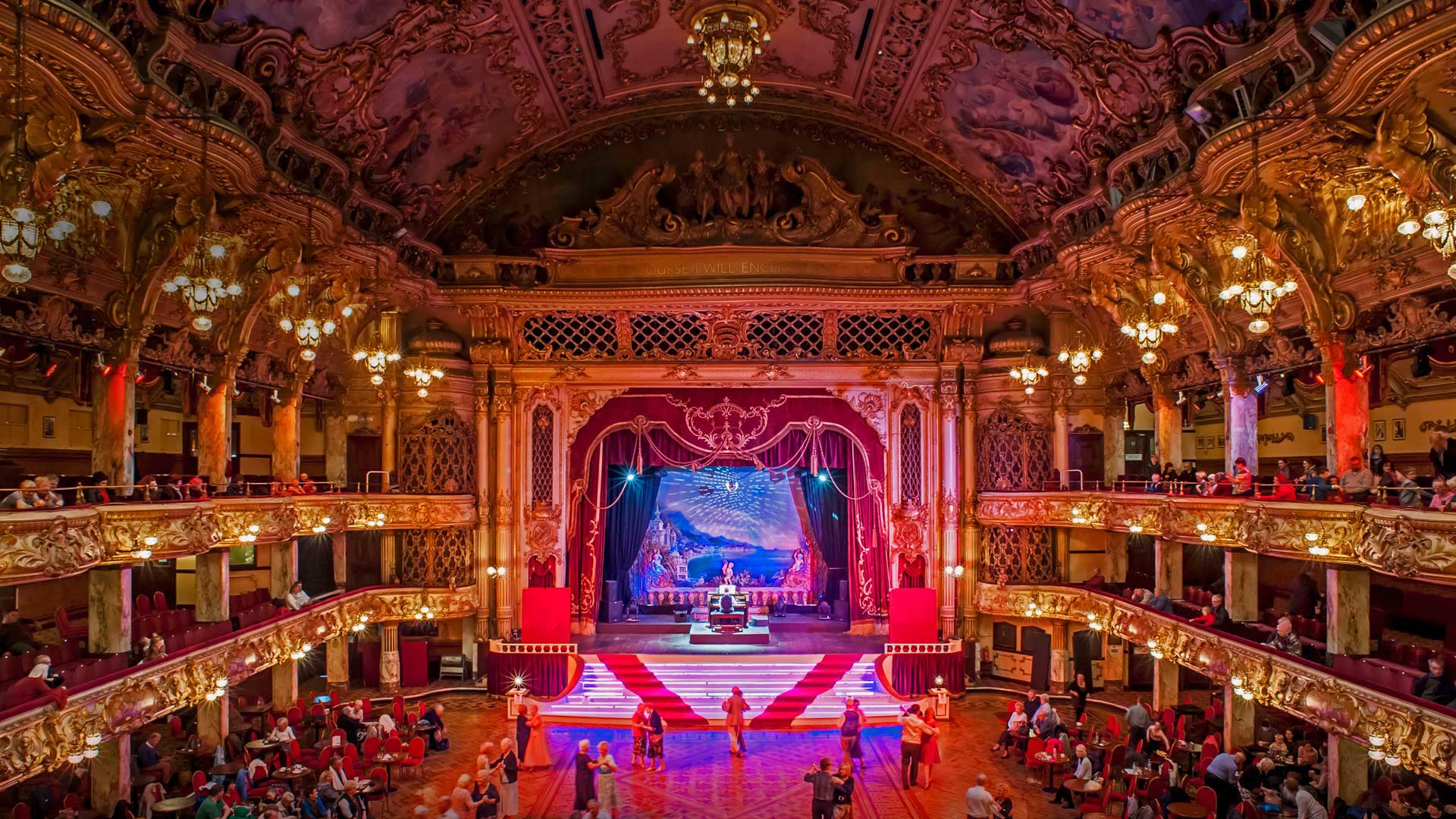 BlackpoolTowerBallroom_ZH-CN8455917047_1920x1080.jpg