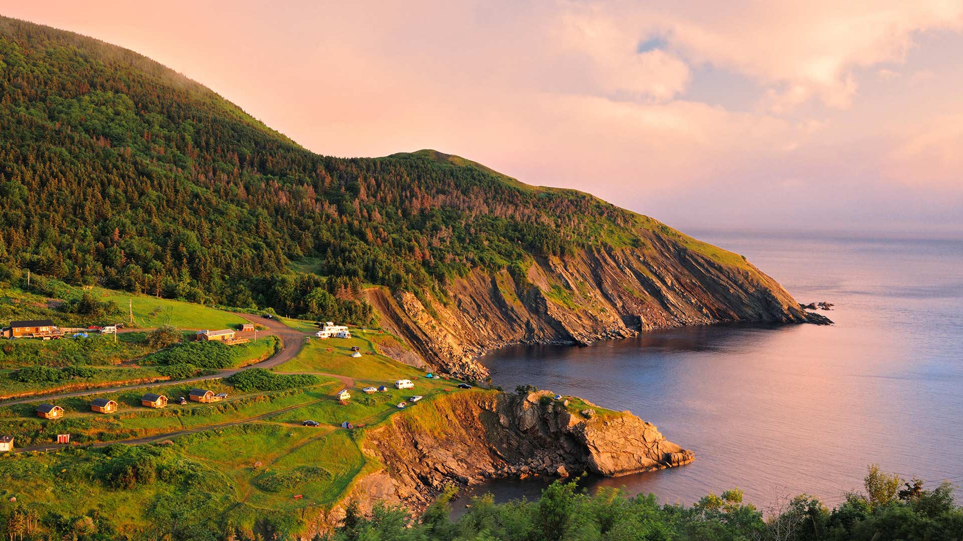 CapeBretonSunset_ZH-CN11093515734_1920x1080.jpg