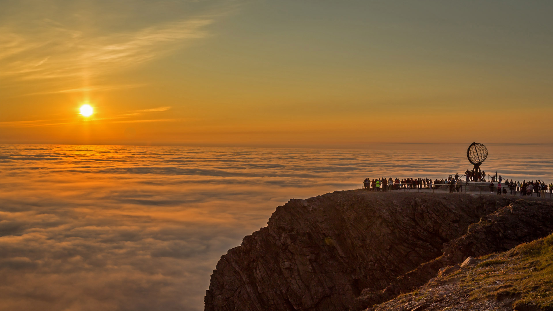 NordkappSun_EN-CN5344577632_1920x1080.jpg
