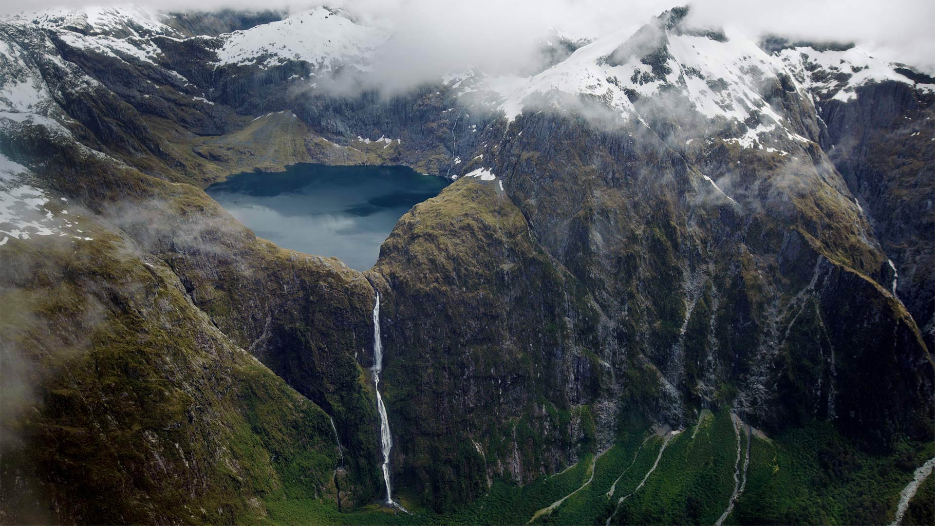 SutherlandFalls_ZH-CN4602884079_1920x1080.jpg