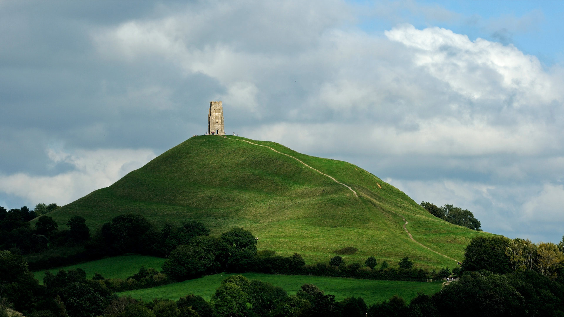 GlastonburyTor_ZH-CN4673691420_1920x1080.jpg