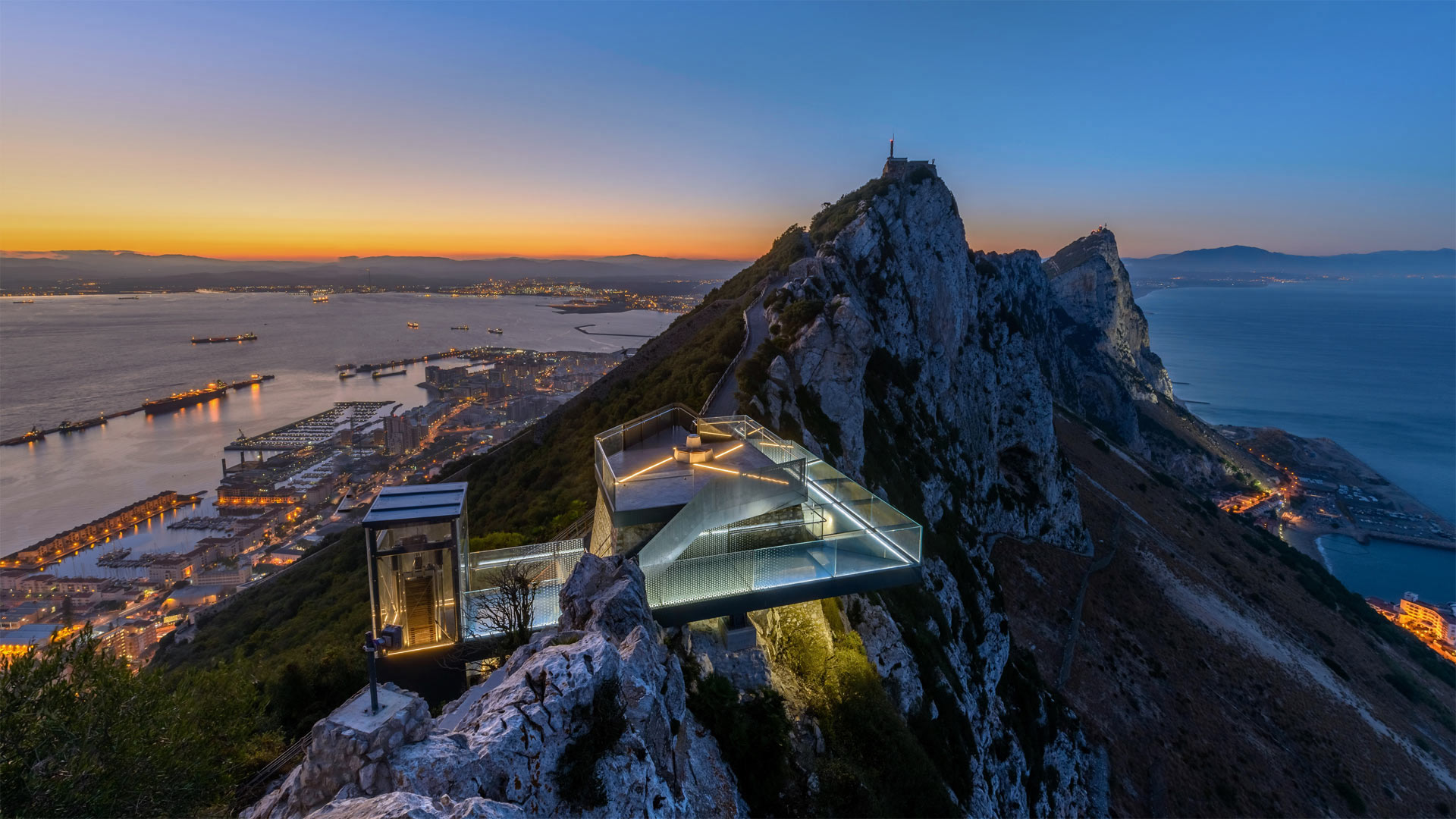 Skywalk_ZH-CN3725661090_1920x1080.jpg