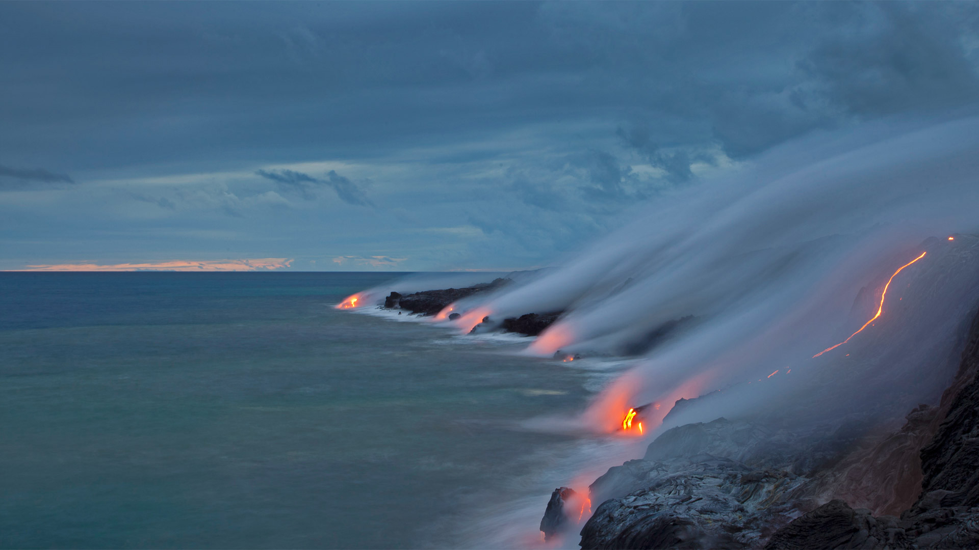 LavaFlows_ZH-CN4235925500_1920x1080.jpg
