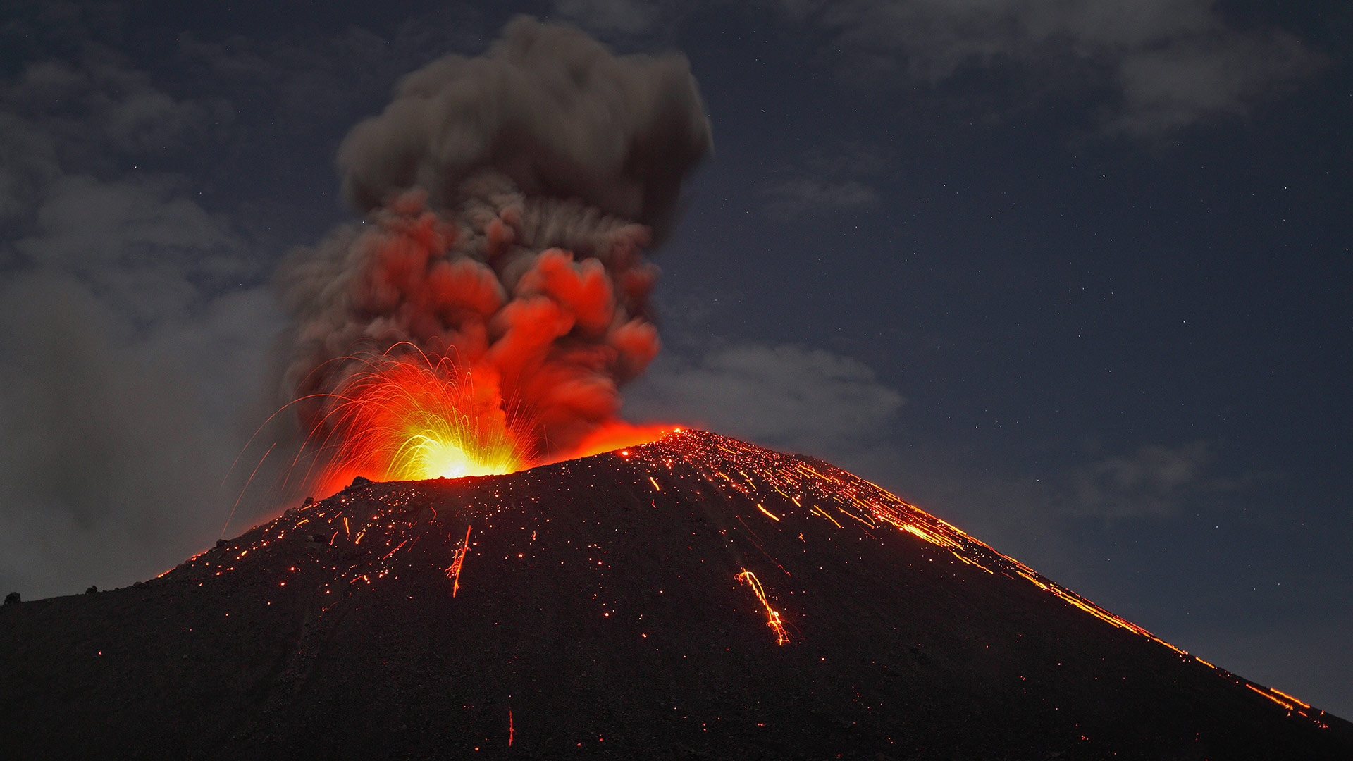 Krakatoa_ZH-CN8471800710_1920x1080.jpg