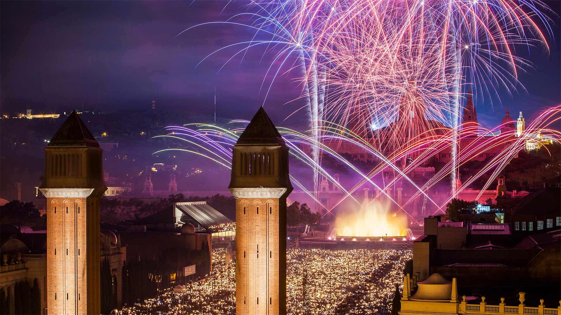 LaMerceFireworks_EN-CN2472540759_1920x1080.jpg