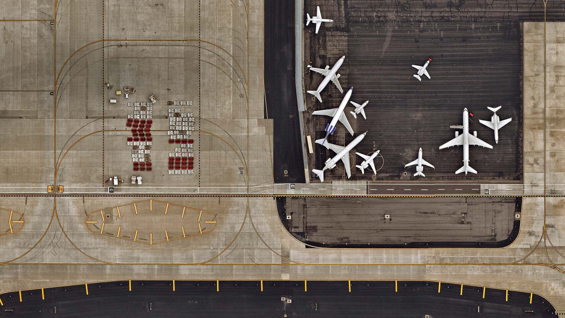 PhoenixAirport_ZH-CN5615941904_1920x1080.jpg