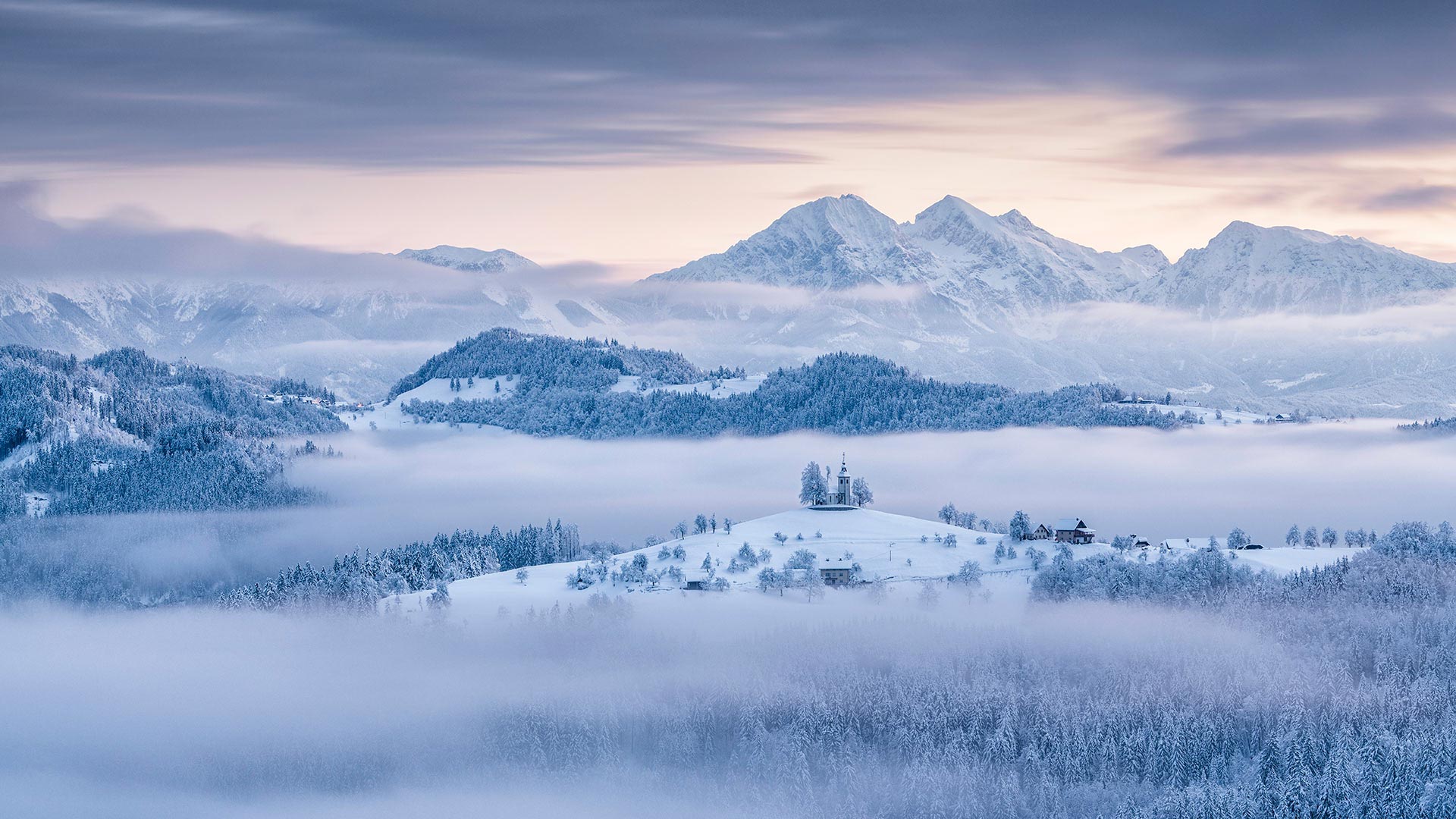 SloveniaAlps_ZH-CN6052706424_1920x1080.jpg