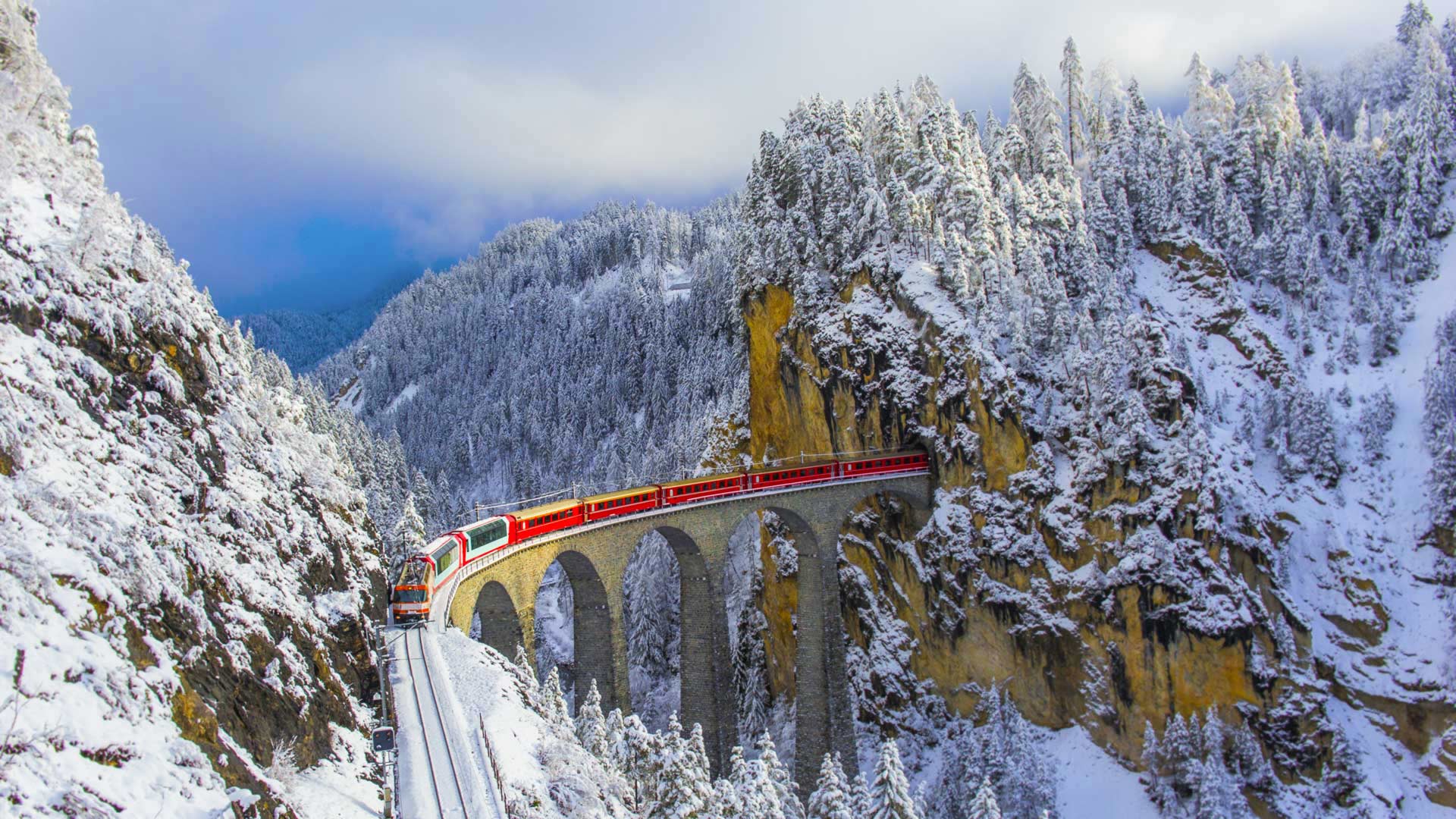 LandwasserViaduct_ZH-CN7692075960_1920x1080.jpg