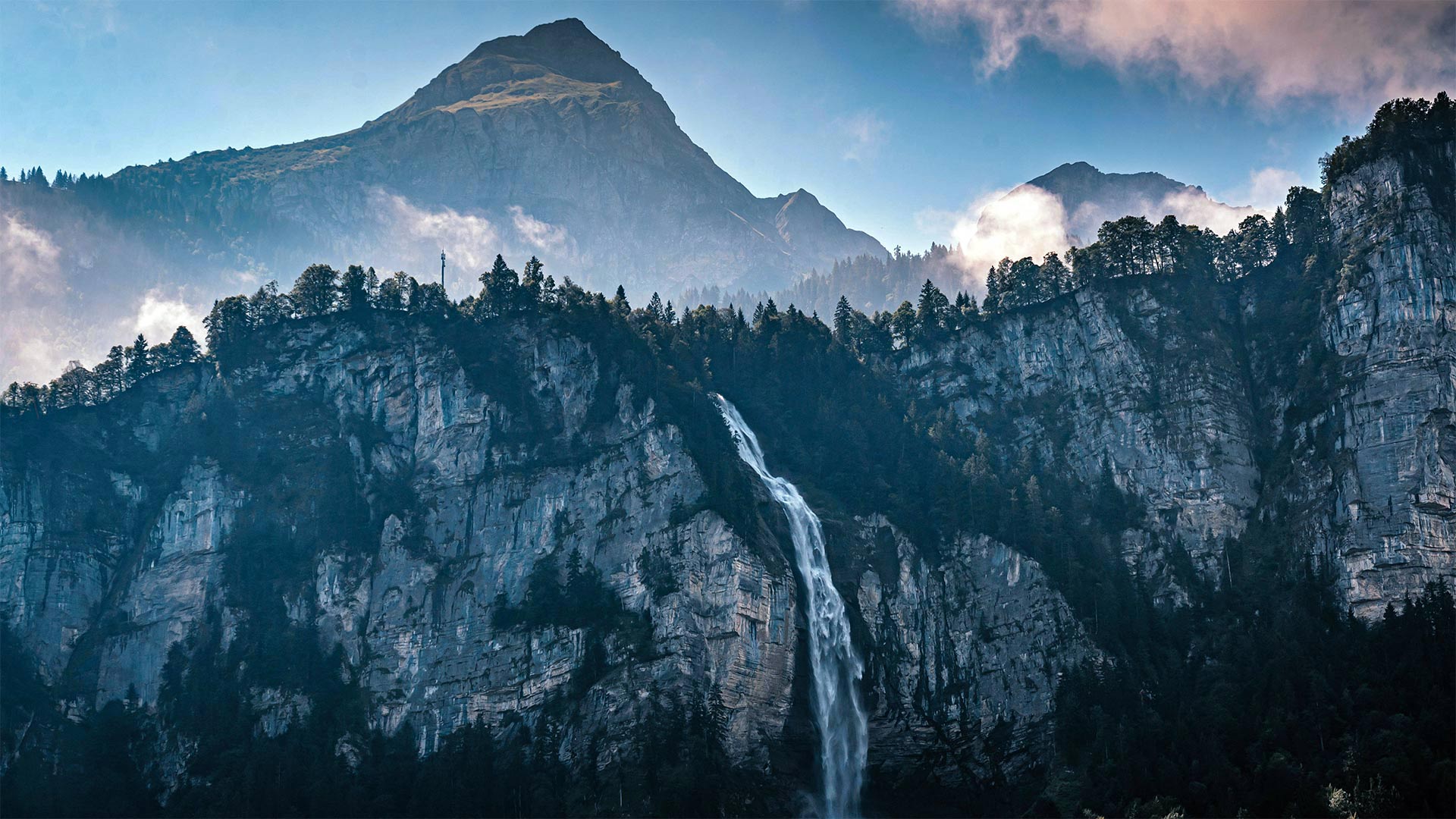 ReichenbachFalls_ZH-CN7578535270_1920x1080.jpg
