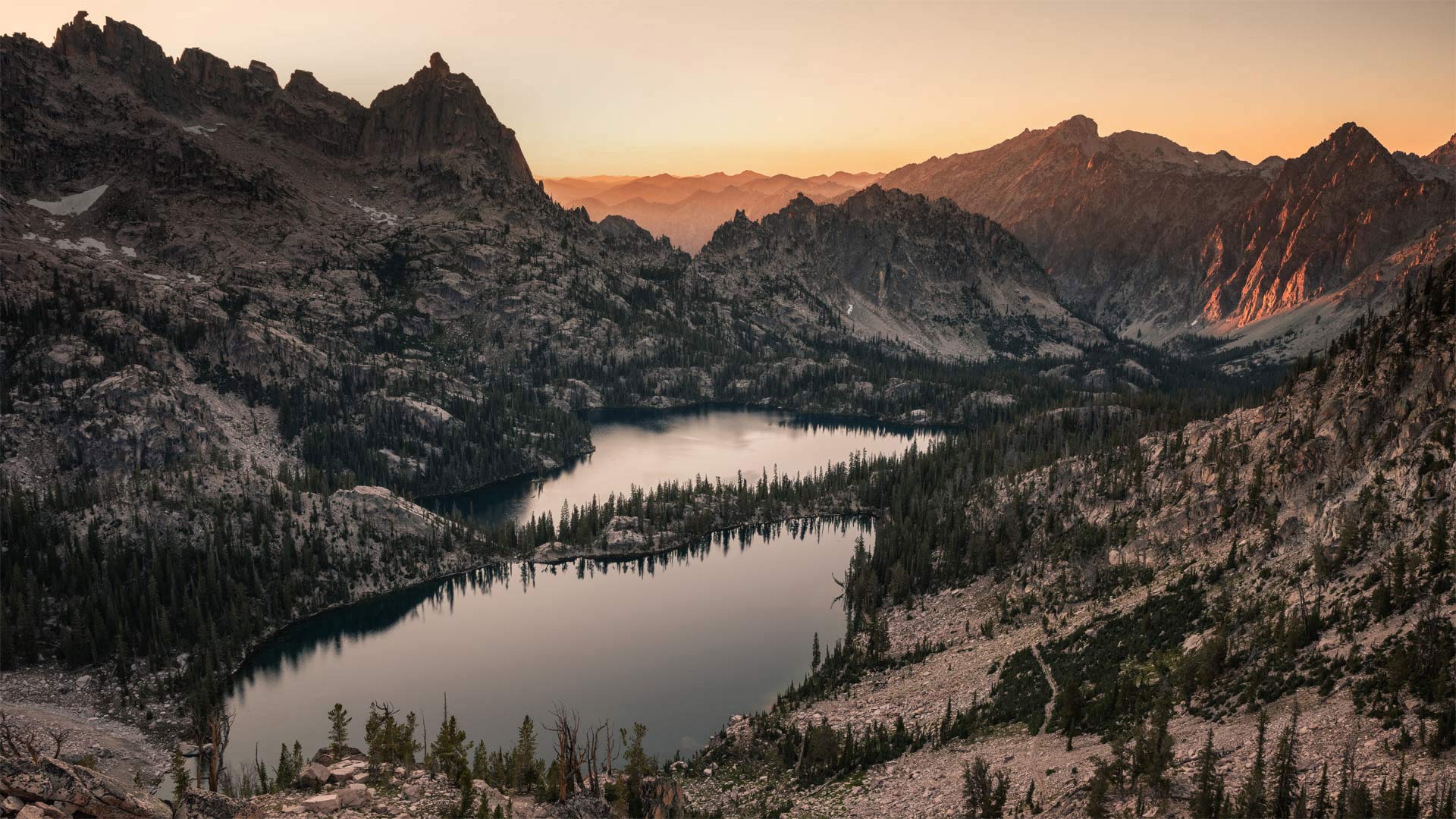 BaronLakes_ZH-CN7541190370_1920x1080.jpg