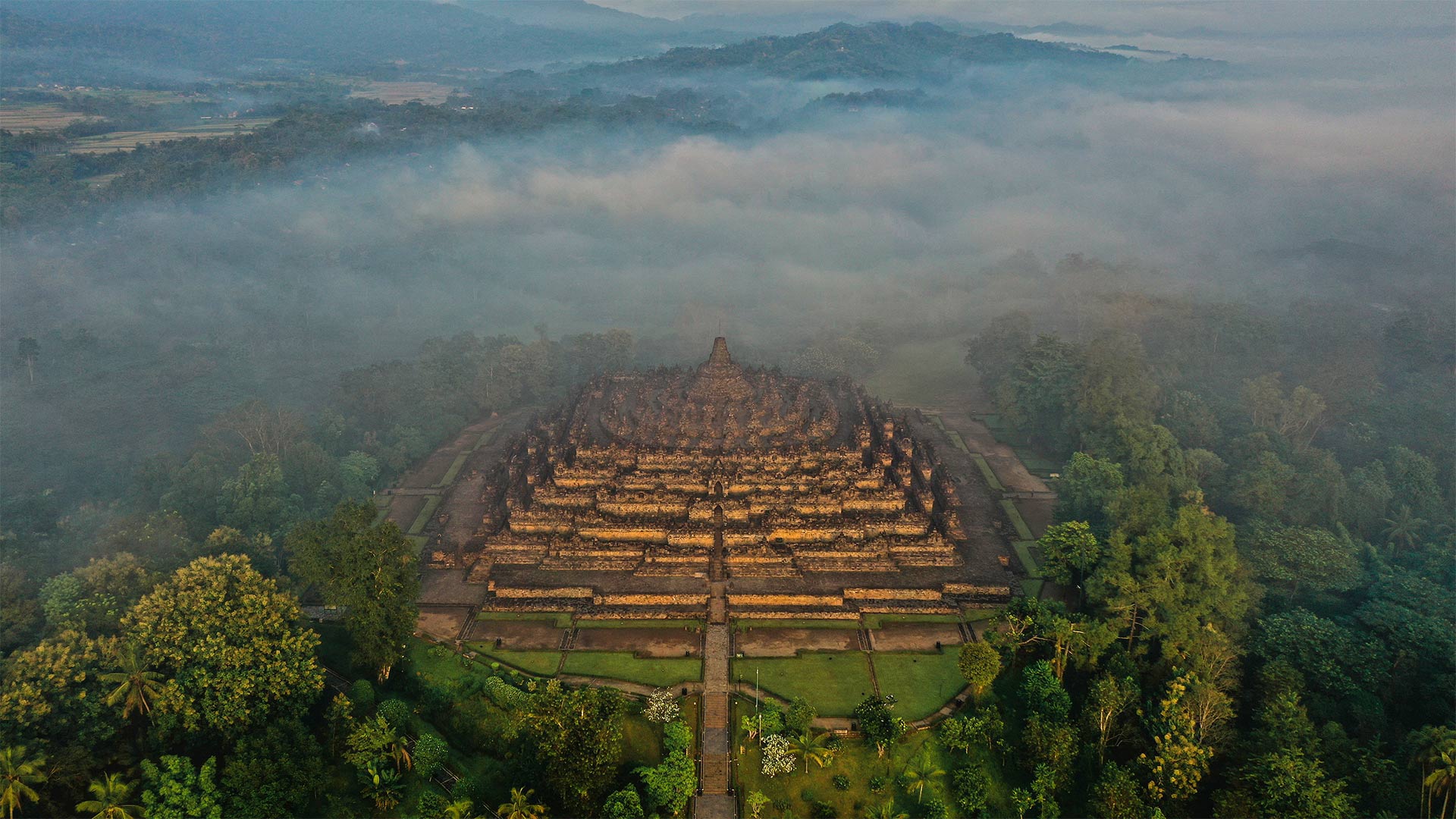 BorobudurTemple_ZH-CN7851562404_1920x1080.jpg