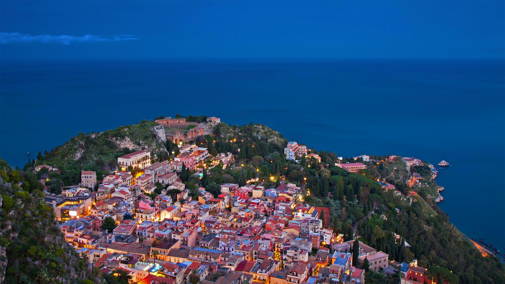 Taormina_ZH-CN7163221115_1920x1080.jpg