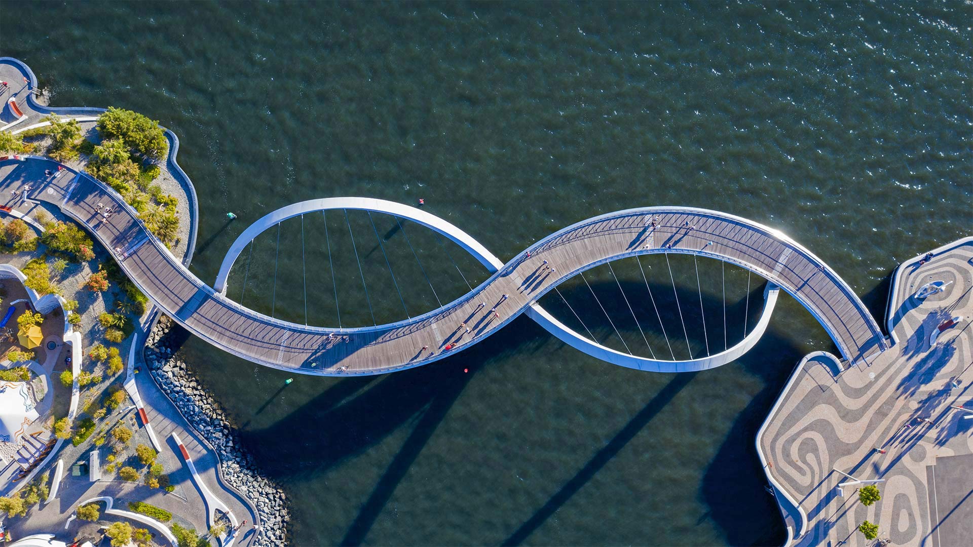 QuayBridge_ZH-CN4900551209_1920x1080.jpg