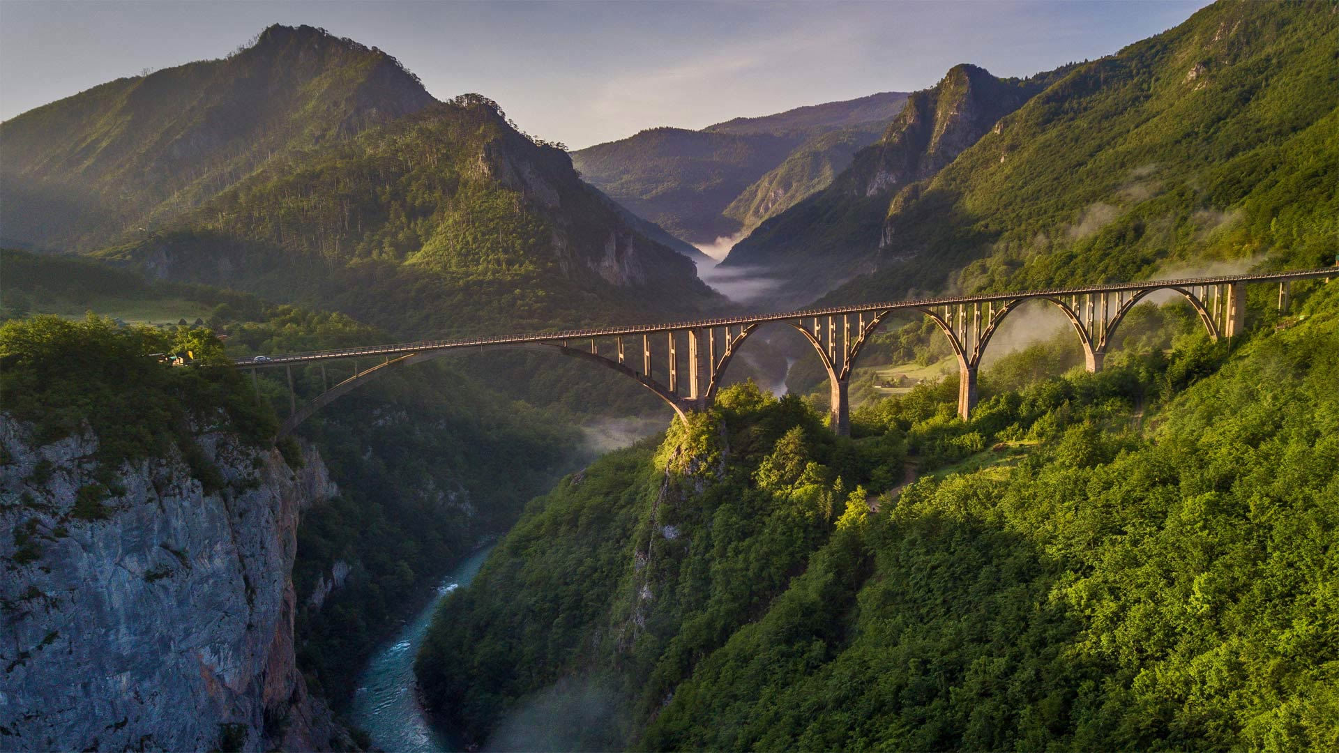 DjurdjevicaBridge_ZH-CN0284105882_1920x1080.jpg
