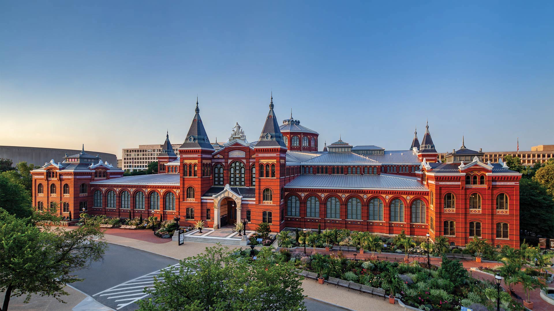 ArtsandIndustries_EN-CN3782945502_1920x1080.jpg