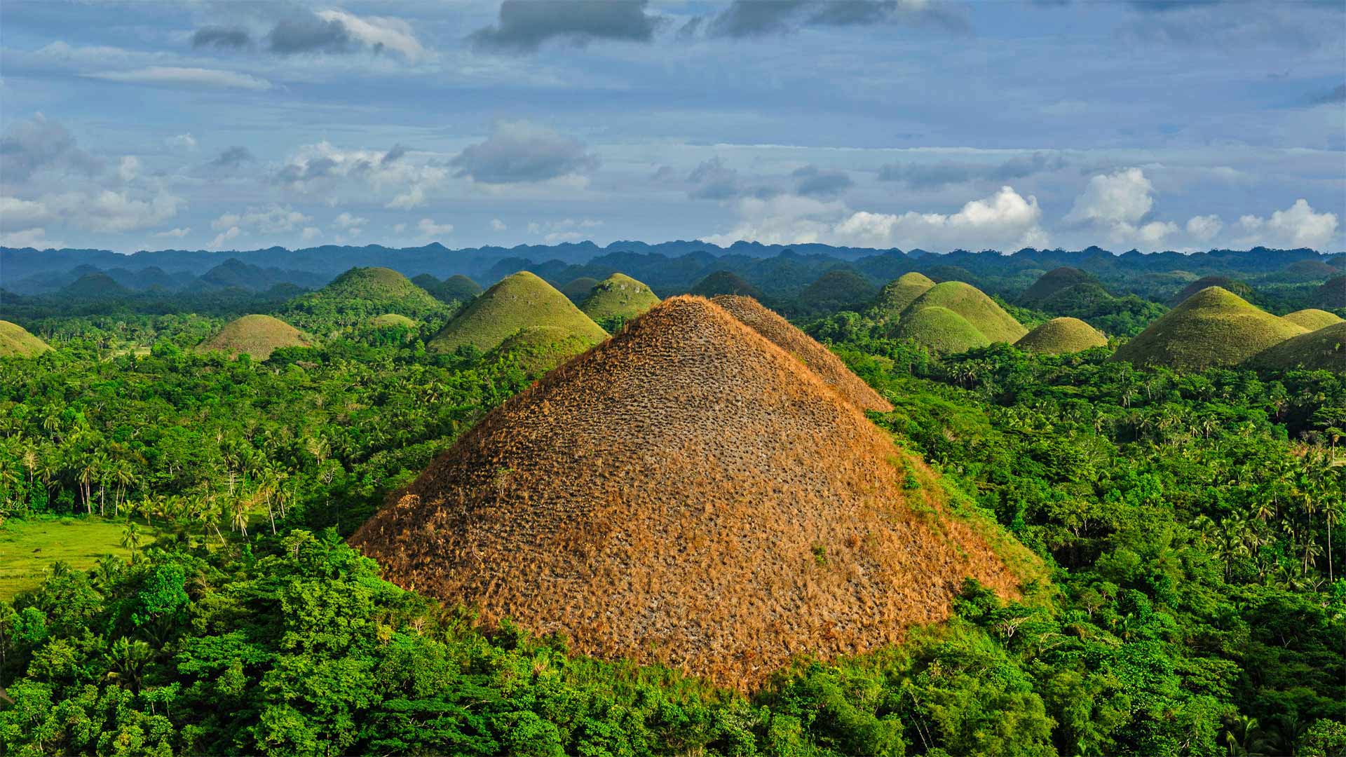 ChocoHillBohol_ZH-CN9297094265_1920x1080.jpg