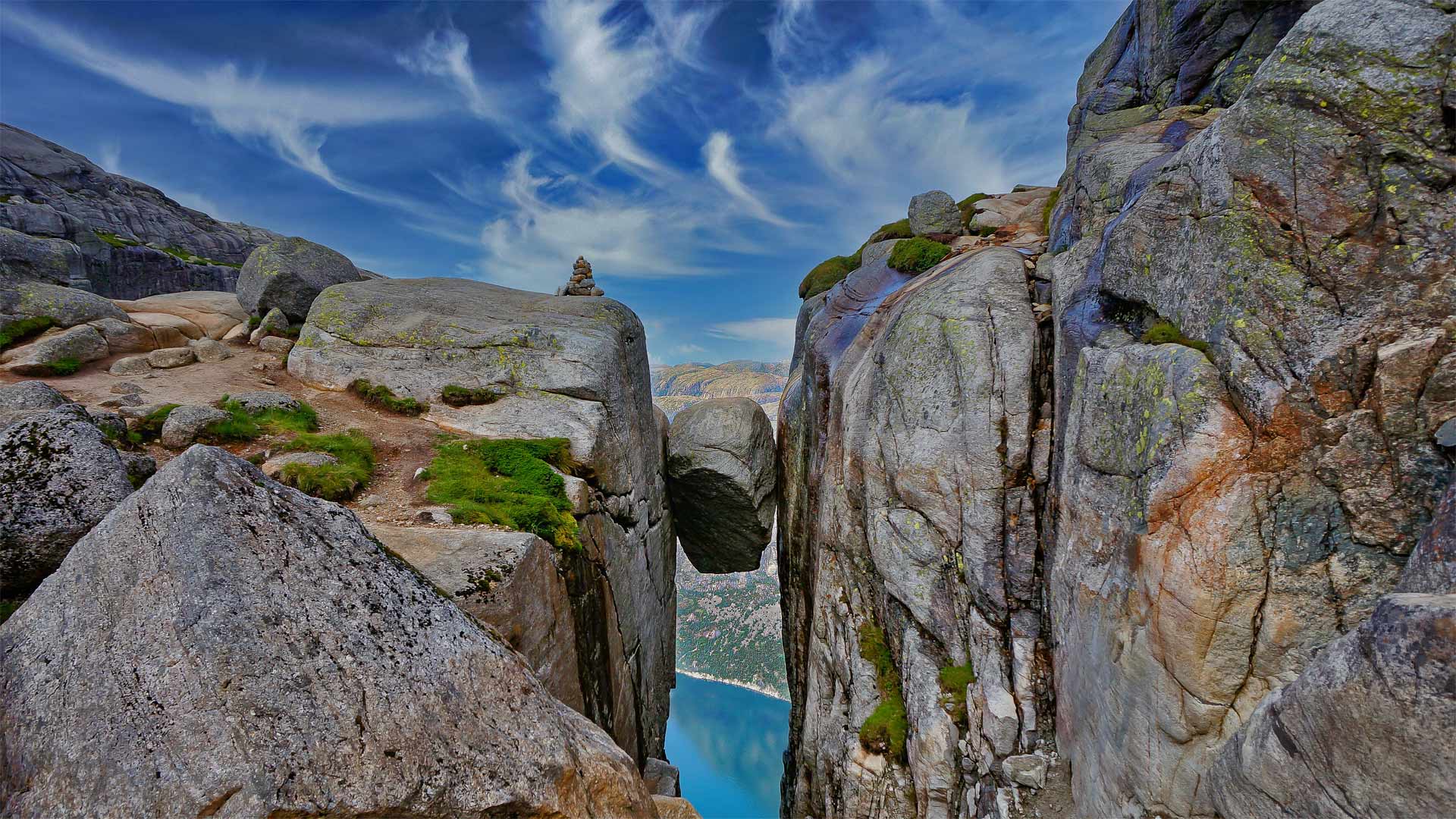 NorwayBoulder_ZH-CN8749661500_1920x1080.jpg