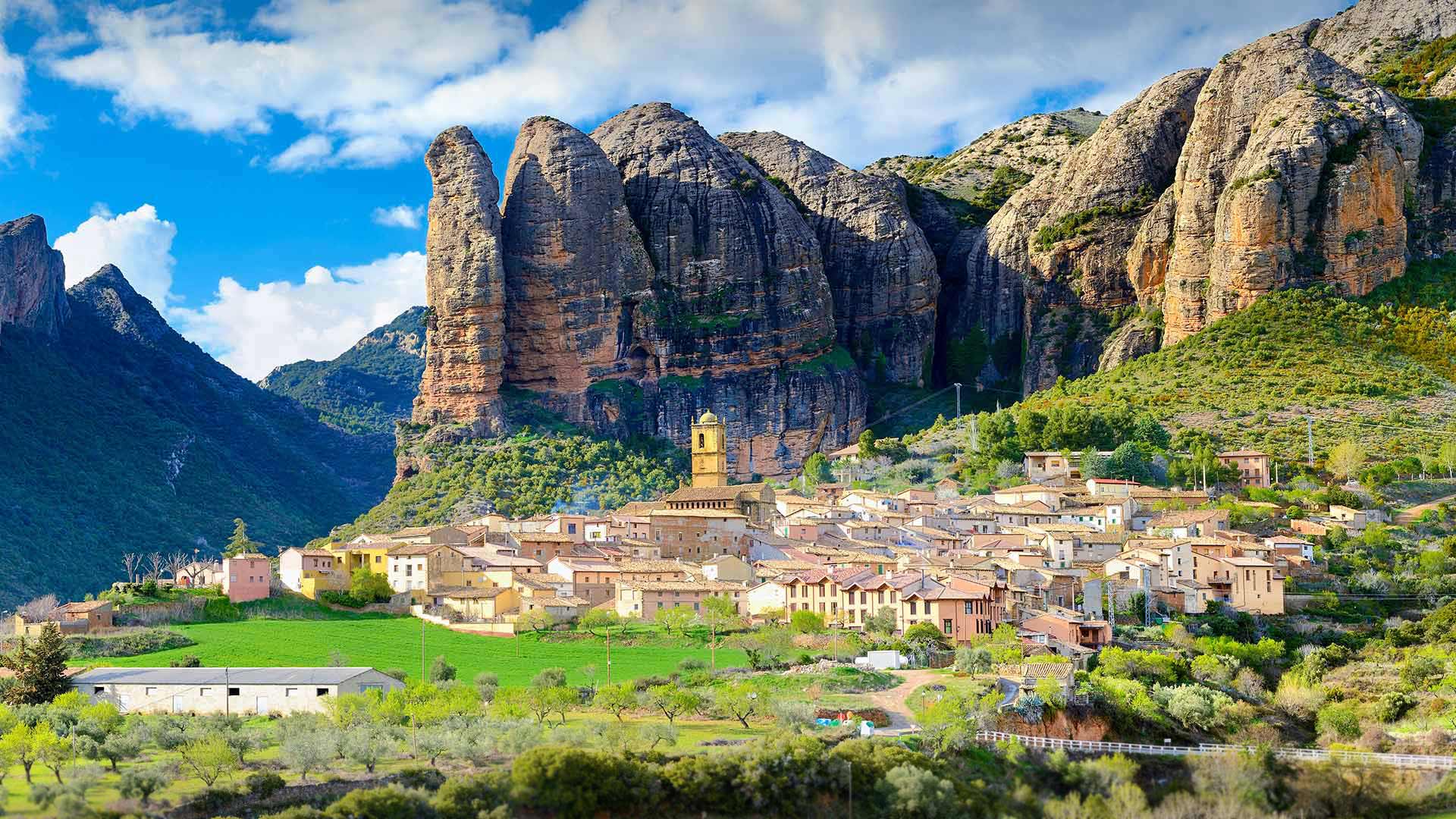 AgueroVillage_ZH-CN1007741117_1920x1080.jpg