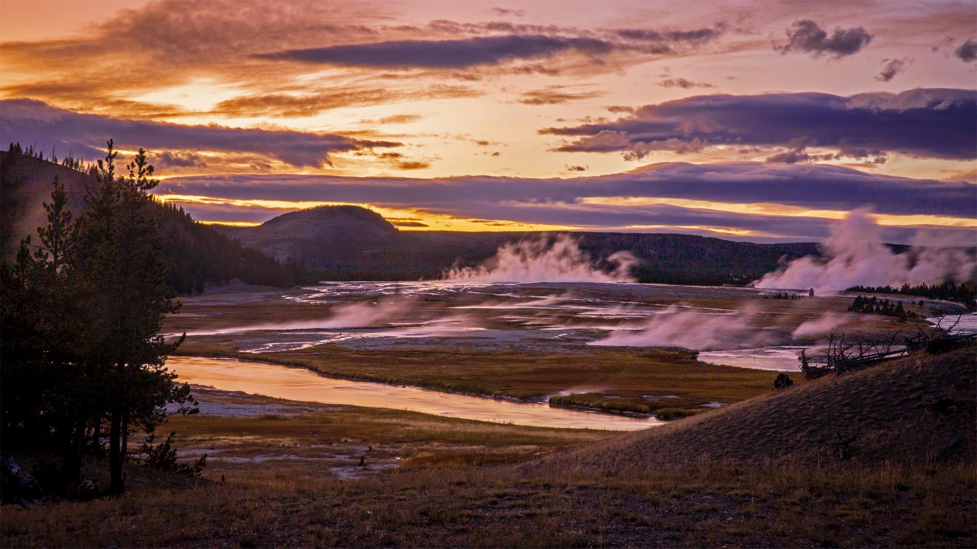 YellowstoneUGB_ZH-CN2518690319_1920x1080.jpg