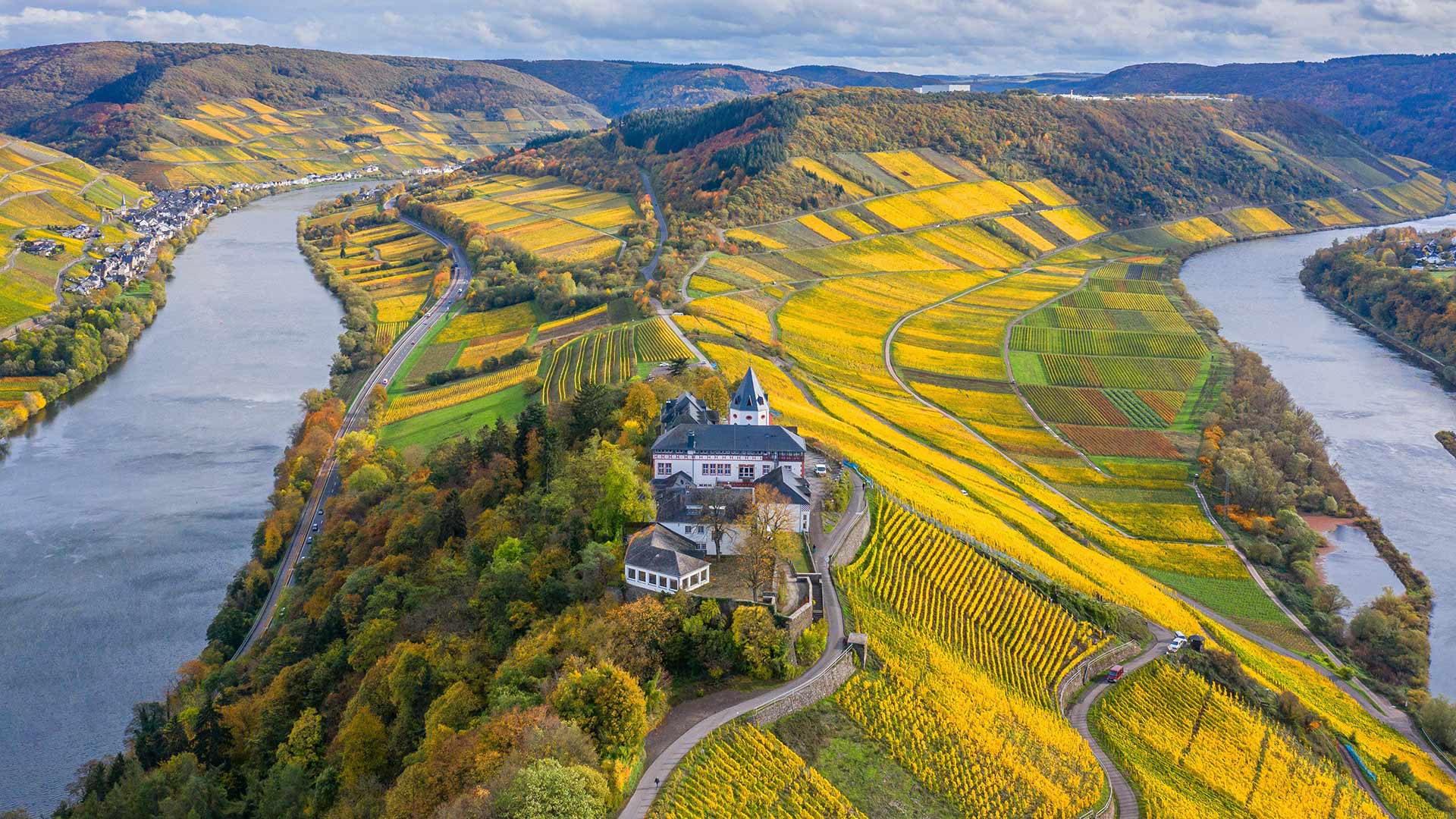 MarienburgZell_ZH-CN4562312386_1920x1080.jpg