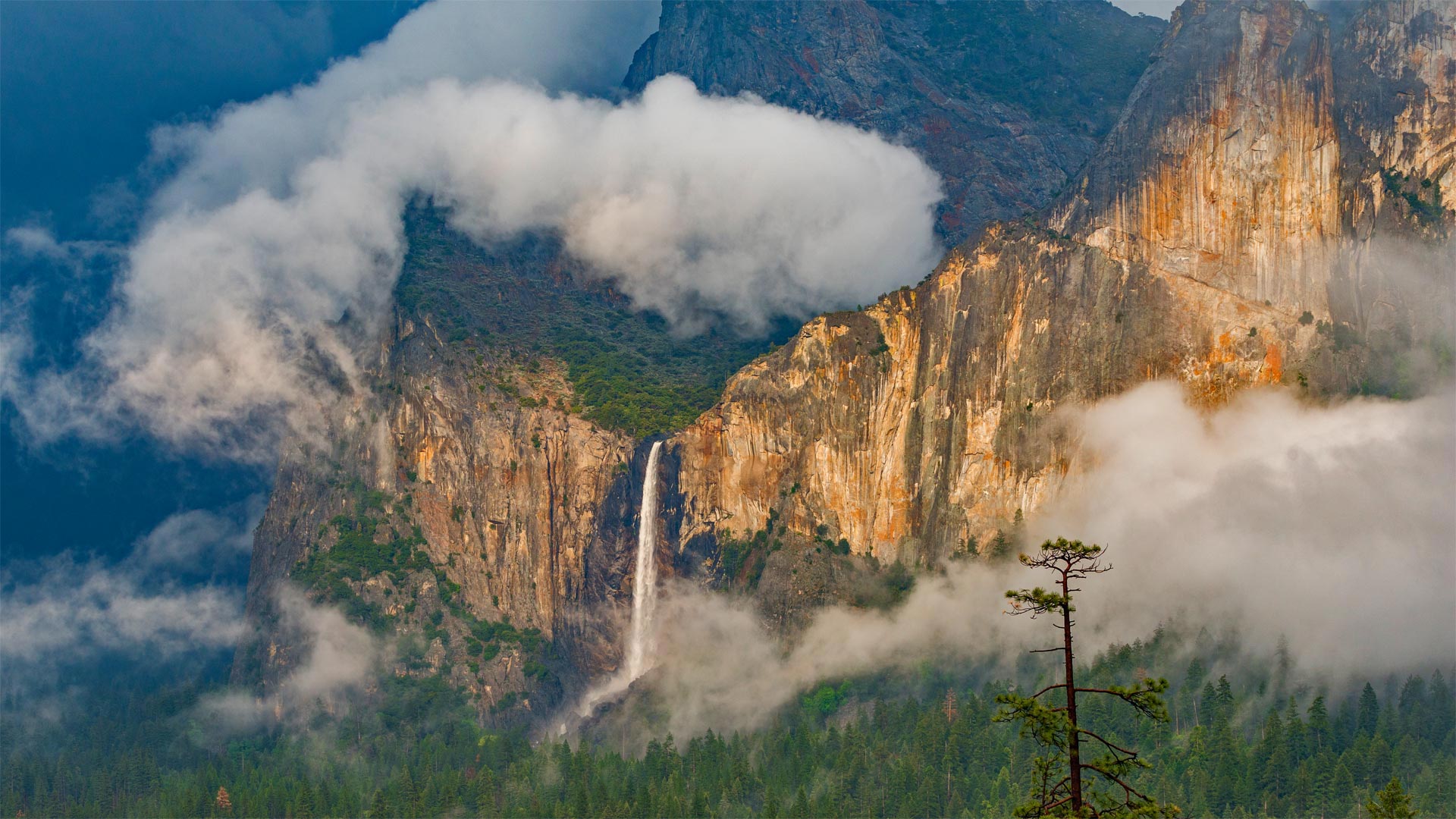 BridalVeilFalls_ZH-CN3954641670_1920x1080.jpg